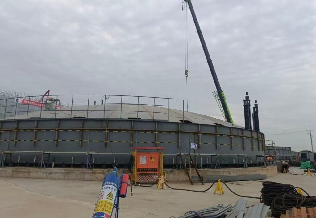 Tianmiao supplies bolted modular atmospheric thermal energy storage tanks for airports and district energy.