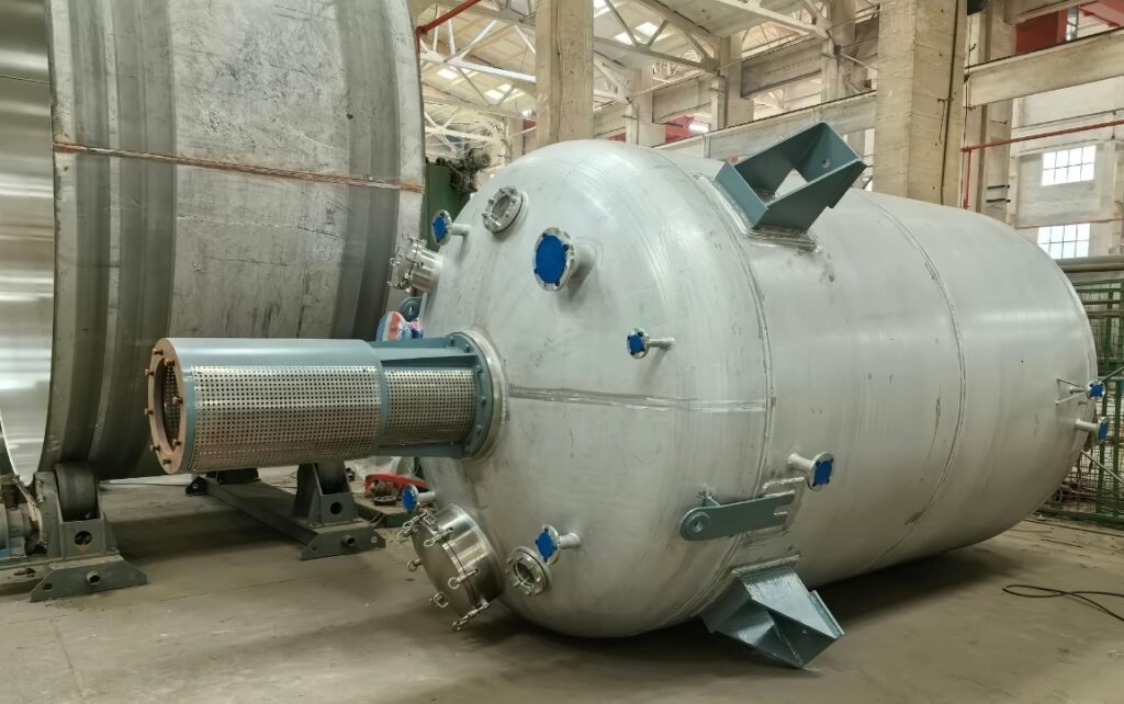 Our carbon steel jacketed industrial reactor delivers reliable, precise heat control.  Learn more about our global reactor solutions.