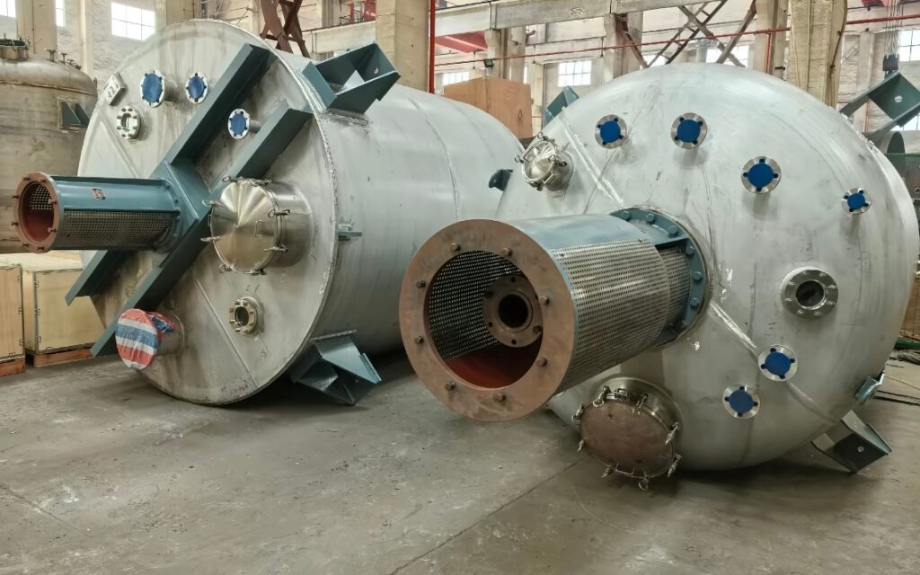 Our carbon steel jacketed industrial reactor delivers reliable, precise heat control.  Learn more about our global reactor solutions.